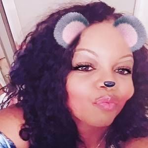 Meet your Posher, Trina